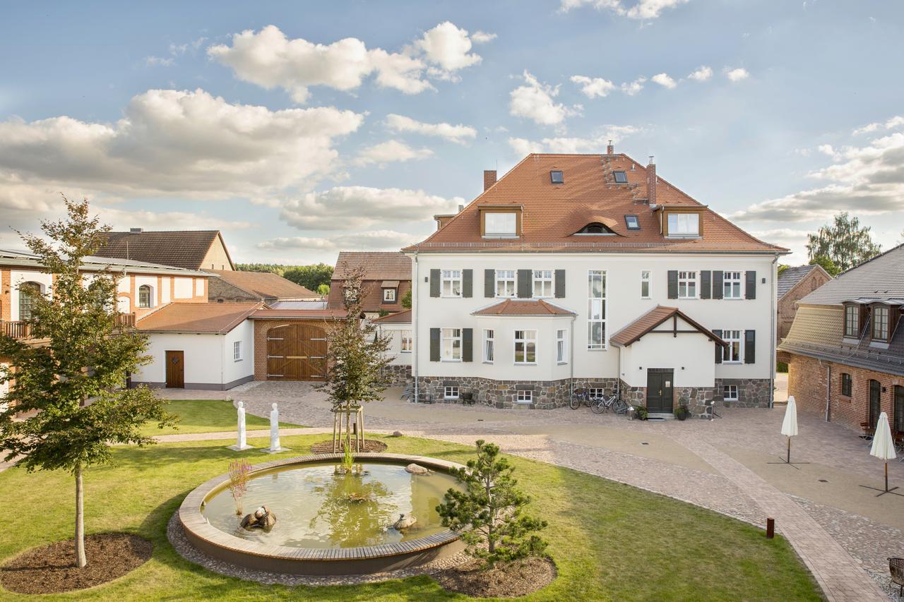 Hotel Paulinenhof Belzig Exterior foto